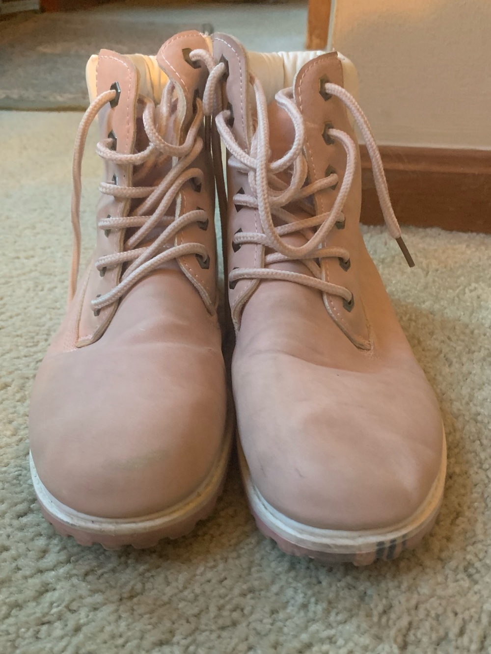 Women’s Lace-Up Ankle Boots in Light Pink